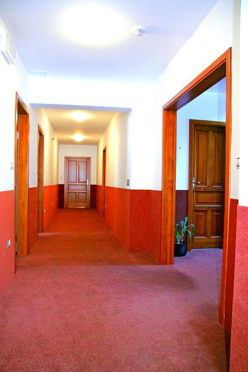 Pension Mandl Retova Экстерьер фото